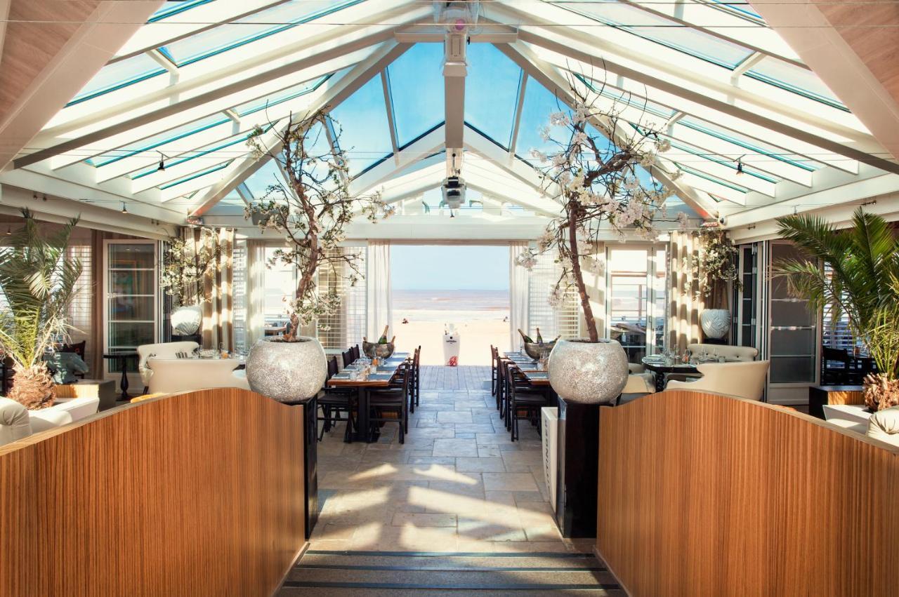 Hotel Van Oranje Noordwijk Exterior photo The interior of the restaurant